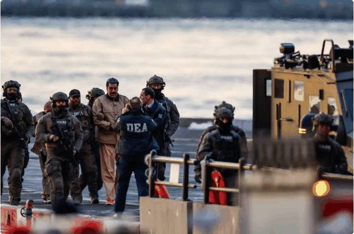 Maduro escorted by DEA agents at Manhattan heliport